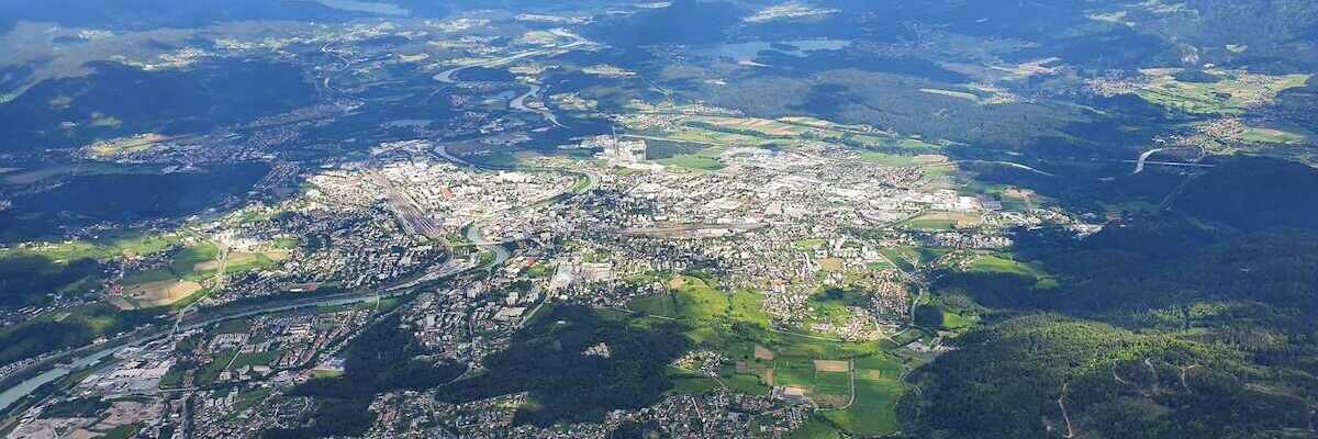 Flugwegposition um 14:16:17: Aufgenommen in der Nähe von Villach, Österreich in 2226 Meter